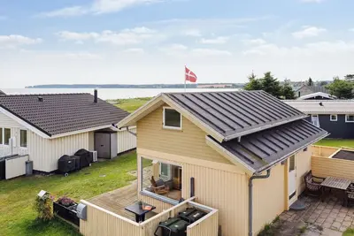 \"Gudmar\" - 75m from the sea by Interhome