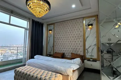 Image de Luxurious Modern Penthouse With scenic view in Islamabad