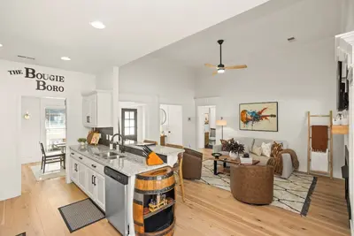 Image de The Bougie Boro 4br 2ba