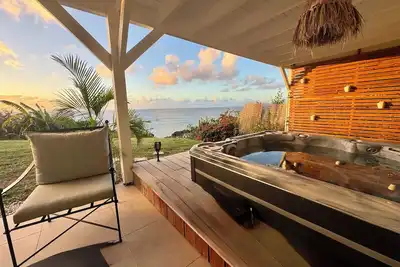 Image de Panoramic Sea View, Jacuzzi & Walk to Happy Bay and Friar’s Bay Beach