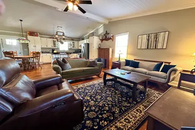 Image de Serene Cabin Near Lake Guntersville - Great for fishing, hunting and family fun