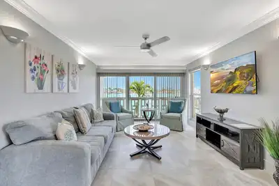 Image de Villa de Marco, Water-front - 2-bedroom condo on Marco Island with Washer Dryer