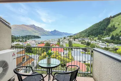 Image de Heritage Heights, Newly Renovated Hideaway