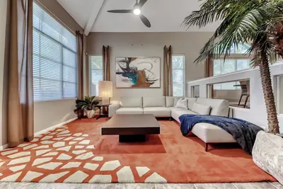 Image de Corparate executive and Luxury family 4-bedroom house in lovely Henderson