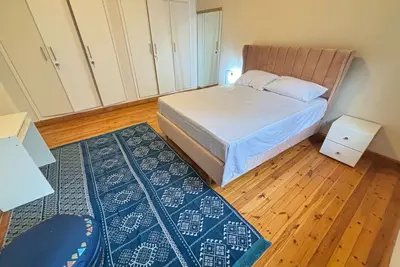 Image de Cozy stay in prime central of Cairo, Green & Nile View.