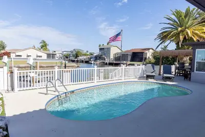 Image de Delightful 3-bedroom house with Ac in charming Hudson, Florida with private pool