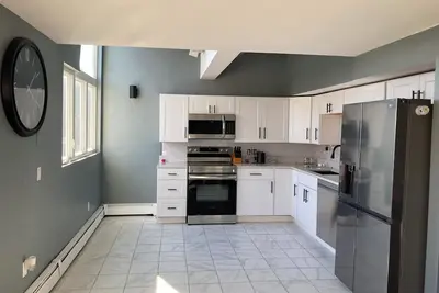 Image de Delightful 3-bedroom apartment with Ac in Bridgeport