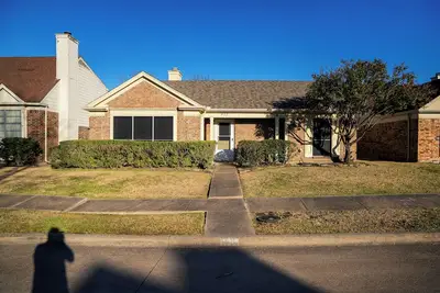 Image de Cozy Home 15 Miles from Downtown Dallas