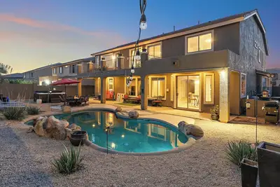 Image de Sleeps 14 • Pool&Spa • Fire Pit • Billiards • Ev Plug