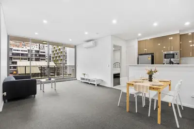 Image de Stylish 2br Stay – Near Cafés & Transport