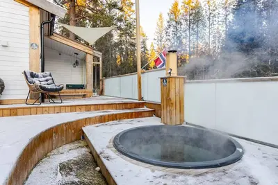 Image de Oslo Wildwood Lodge - Bain à remous extérieur