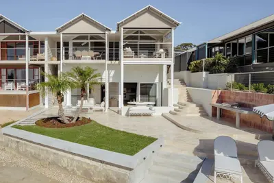 Image de Nomaya Waterfront Getaway