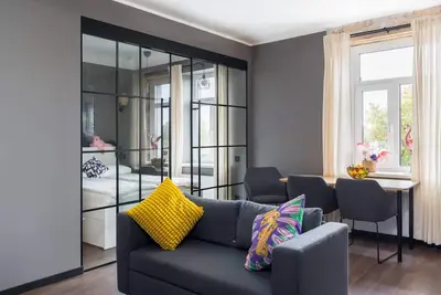 Image de Sunny 1br Apartment near Park & Stadium