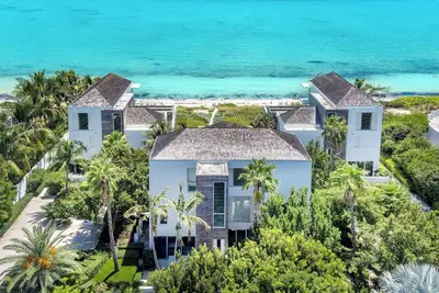 Image de Please Inquire Before Booking – Luxury Villa