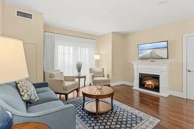 Image de York Beach, Maine | Spacious Lock-Off Condo for Groups | Sleeps 8