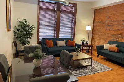 Image de Downtown 2-bedroom luxury apartment in Wooster