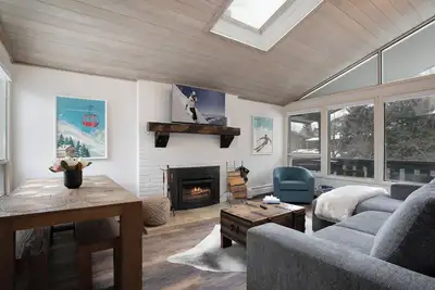 Image de Cozy Vail Retreat, On Shuttle Route, Bbq