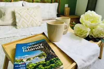 Image de Bright and cozy two-room apartment, close to the beach and all services