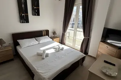 Image de Artemis Blue Escape – Appartement moderne à 10 m de la plage, vue mer, 4 pers.