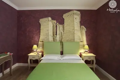 Image de Appartement 'Hestasja - Shedia Room' avec balcon, Wi-Fi et climatisation