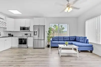 Image de Cozy Miami Getaway • Steps from Design District