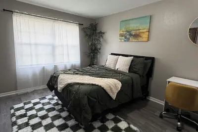 Image de Cozy 2-bedroom condo in beautiful Gainesville with Ac