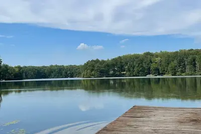 Image de Charming 2-bedroom lakehouse with Hvac in cozy Roxboro