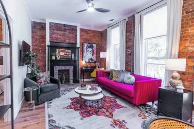 Image de Scad District | 3br Dual Loft (2 Units) on Mlk Blv