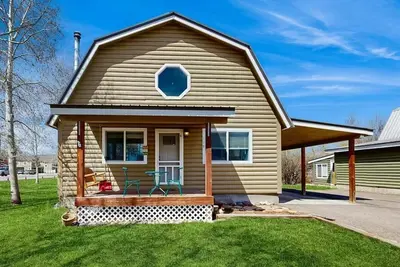 Image de Gunni Getaway | Pet-Friendly walkable to Downtown