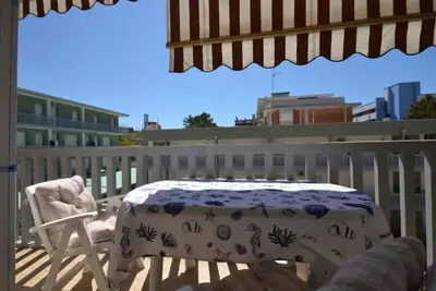 Image de Appartement de vacances avec climatisation et balcon