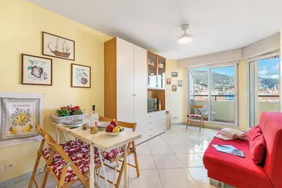 Image de Open View In Center Menton, Menton, France