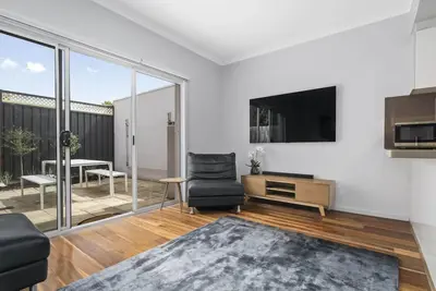 Image de Élégante maison de ville de 3 chambres dans le quartier verdoyant de Kensington