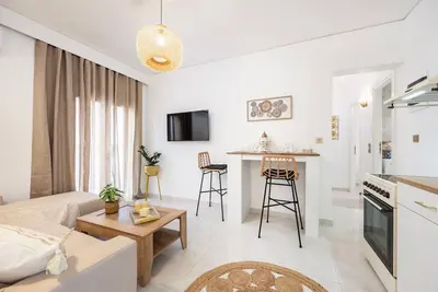 Image de Ethereal Aura Apartment - 1 Min to the Beach
