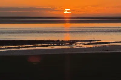 Image de Waterfront scottish Villa Super sunset views near lake district Perfect getaway