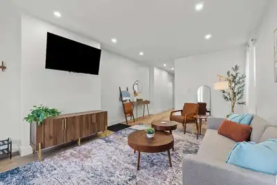 Image de Charming home in Monroe!