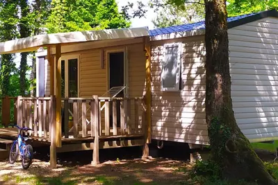 Image de Mobil-home confortable avec terrasse - 6 personnes