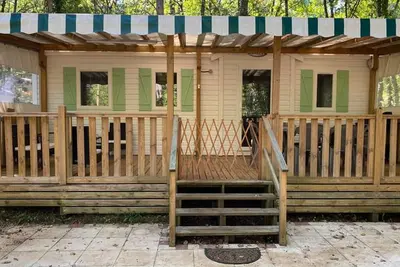 Image de Mobil-home 3 chambres avec terrasse à Pezuls