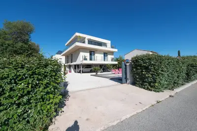 Image de Villa 10 couchages vue mer/ La Londe Les maures entre Hyères et le Lavandou