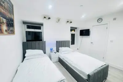 Image de Modern Twin En-Suite close to Cardiff Centre