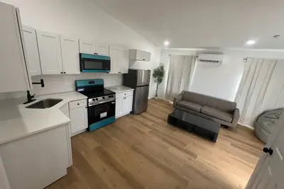 Image de 2-bedroom apartment in a beautiful Charlotte area close to uptown