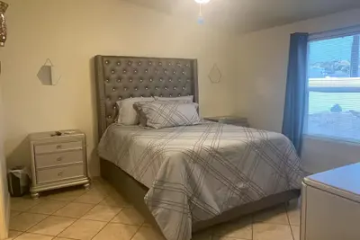 Image de Tranquil 3-bedroom house with Ac in welcoming Aztec