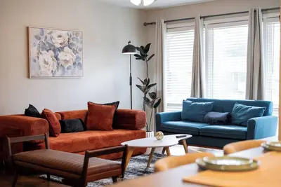 Image de Peaceful w. KingBeds & Deck / East Near Wsu