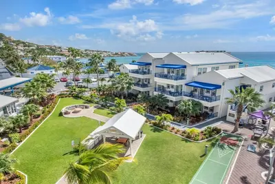 Ocean-View Studio at Flamingo Beach – Beachfront St. Maarten Escape