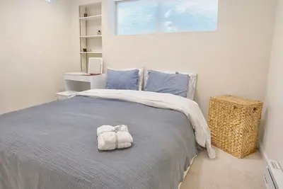 Image de Peaceful Pacifica Retreat - Close to Trails and Coast