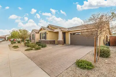 Image de Home Away from Home