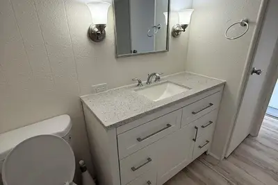 Image de Welcoming 2-bedroom mobile home next to beach in Venice