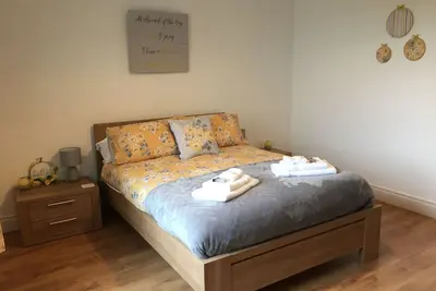 Binnian View Apartment - Sleeps 4