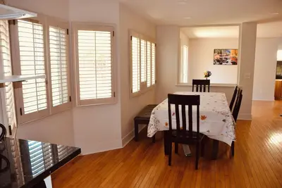 Image de Superb 4-bedroom house with Ac in delightful Milpitas