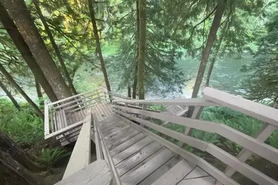 Image de Forks Riverside Serenity