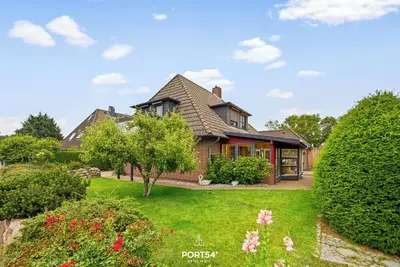 Image de Cozy apartment with balcony and garden view in Sankt Peter-Ording